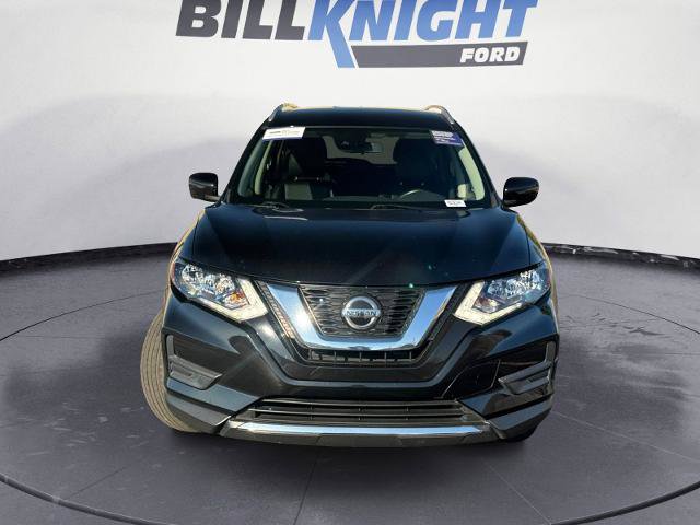 Used 2019 Nissan Rogue SV w/ Premium Package image 8