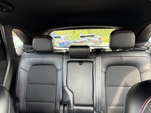 Certified 2025 Ford Escape ST-Line Select AWD/4WD image 48