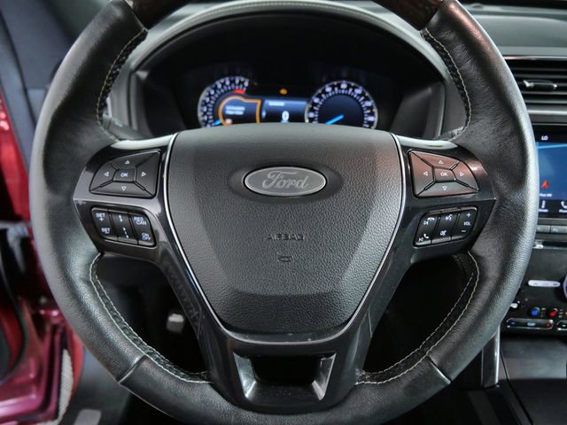Certified 2018 Ford Explorer Platinum AWD/4WD image 24