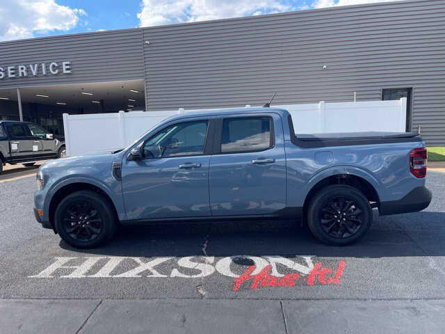 Certified 2024 Ford Maverick Lariat w/ Black Appearance Package AWD/4WD image 2