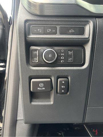 Certified 2022 Ford F150 Lariat w/ Equipment Group 502A High AWD/4WD image 18