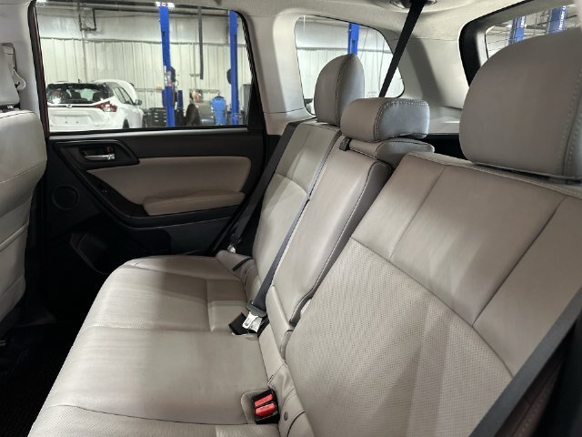 Used 2017 Subaru Forester 2.5i Limited AWD/4WD image 31