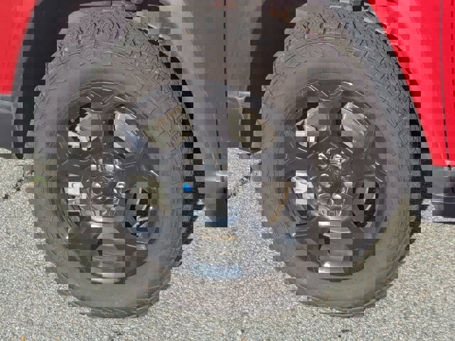 Used 2023 Jeep Compass Trailhawk image 10