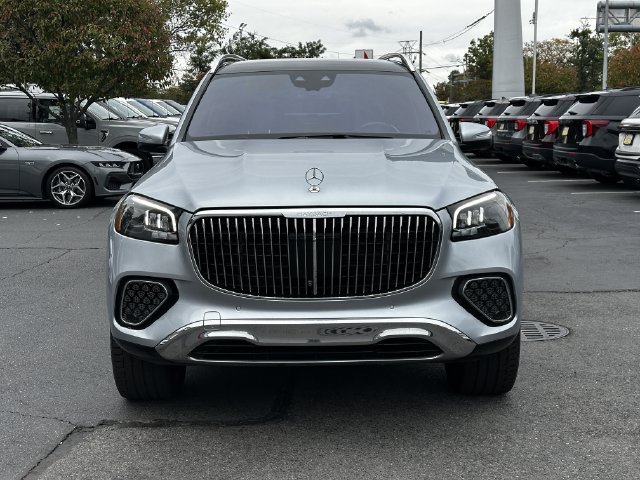 Used 2024 Mercedes-Benz Maybach GLS 600 4MATIC image 2