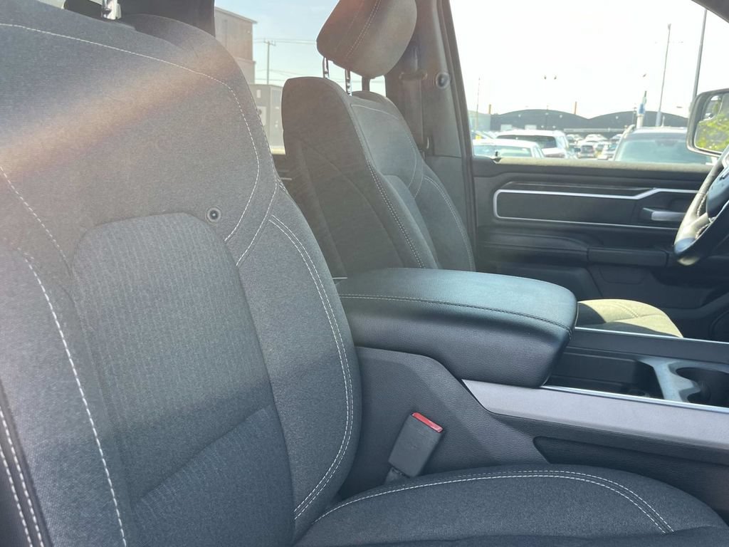 Used 2019 RAM 1500 Big Horn AWD/4WD image 30