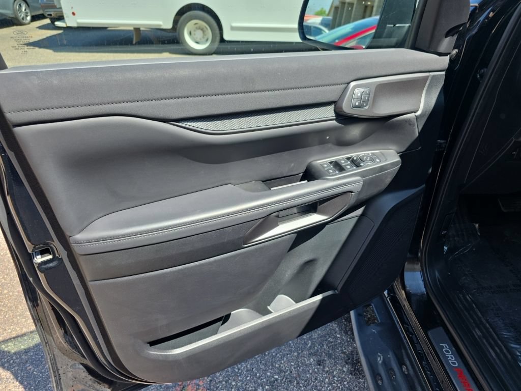 Certified 2025 Ford Ranger Raptor AWD/4WD image 12