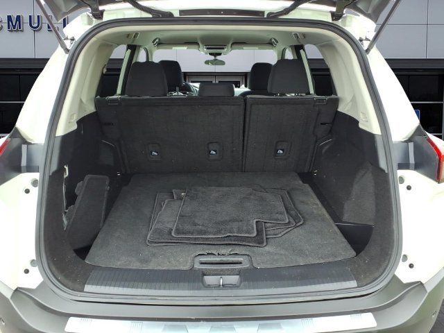 Used 2023 Nissan Rogue SV AWD/4WD image 10