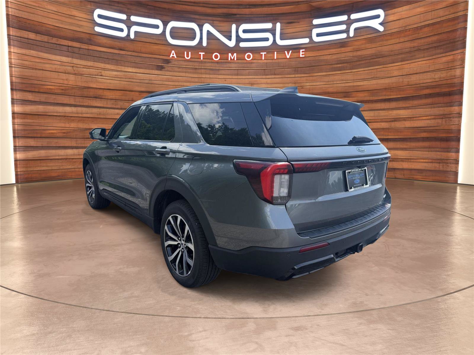 Certified 2026 Ford Explorer ST-Line AWD/4WD image 3