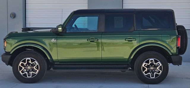 Certified 2025 Ford Bronco Outer Banks AWD/4WD image 2