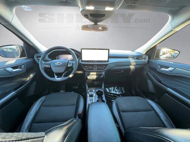 Certified 2023 Ford Escape SE image 3