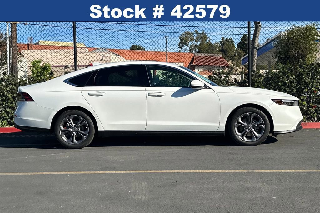 Used 2023 Honda Accord EX image 3