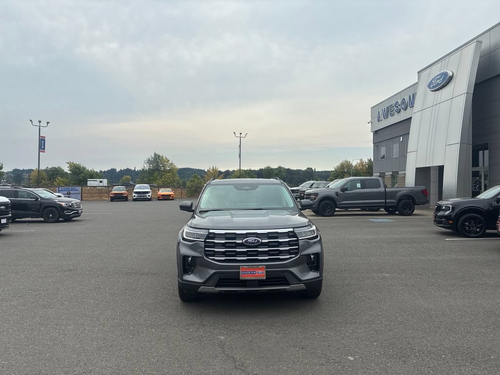 Certified 2026 Ford Explorer Active w/ Active Comfort Package AWD/4WD image 12