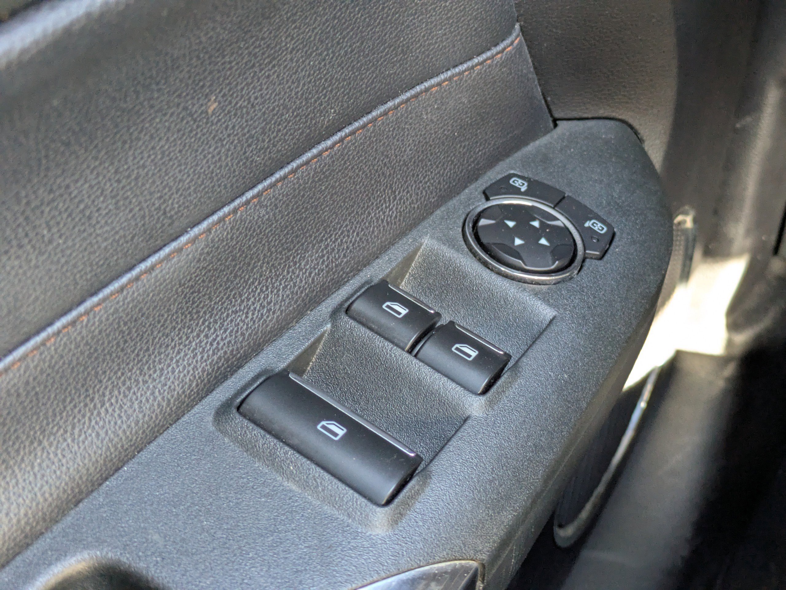 Certified 2019 Ford Mustang Premium image 26