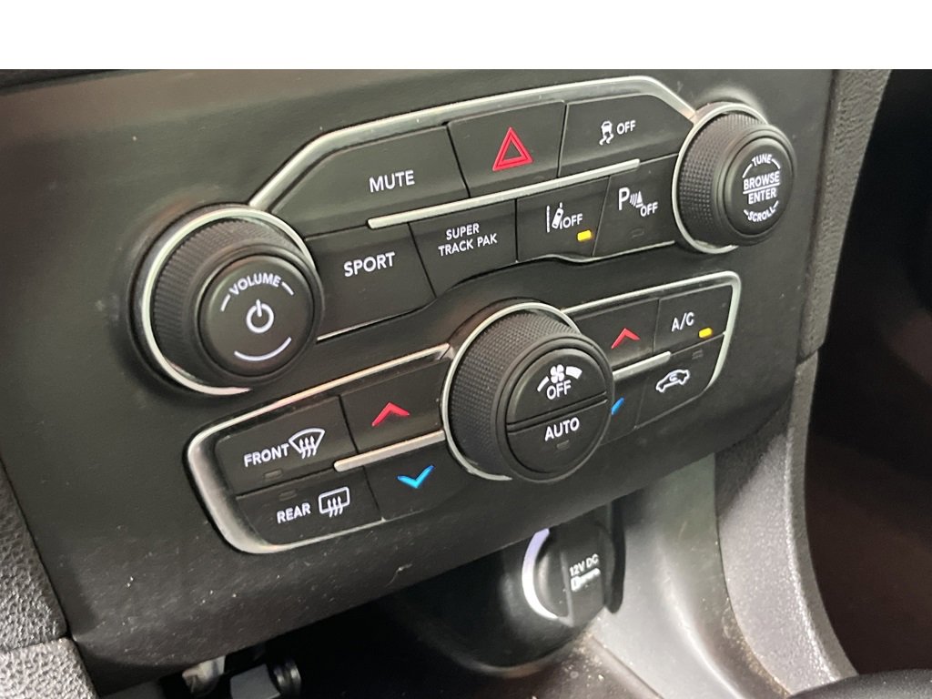 Used 2023 Dodge Charger R/T w/ Blacktop Package image 21