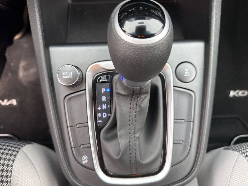 Used 2023 Hyundai Kona SE image 26