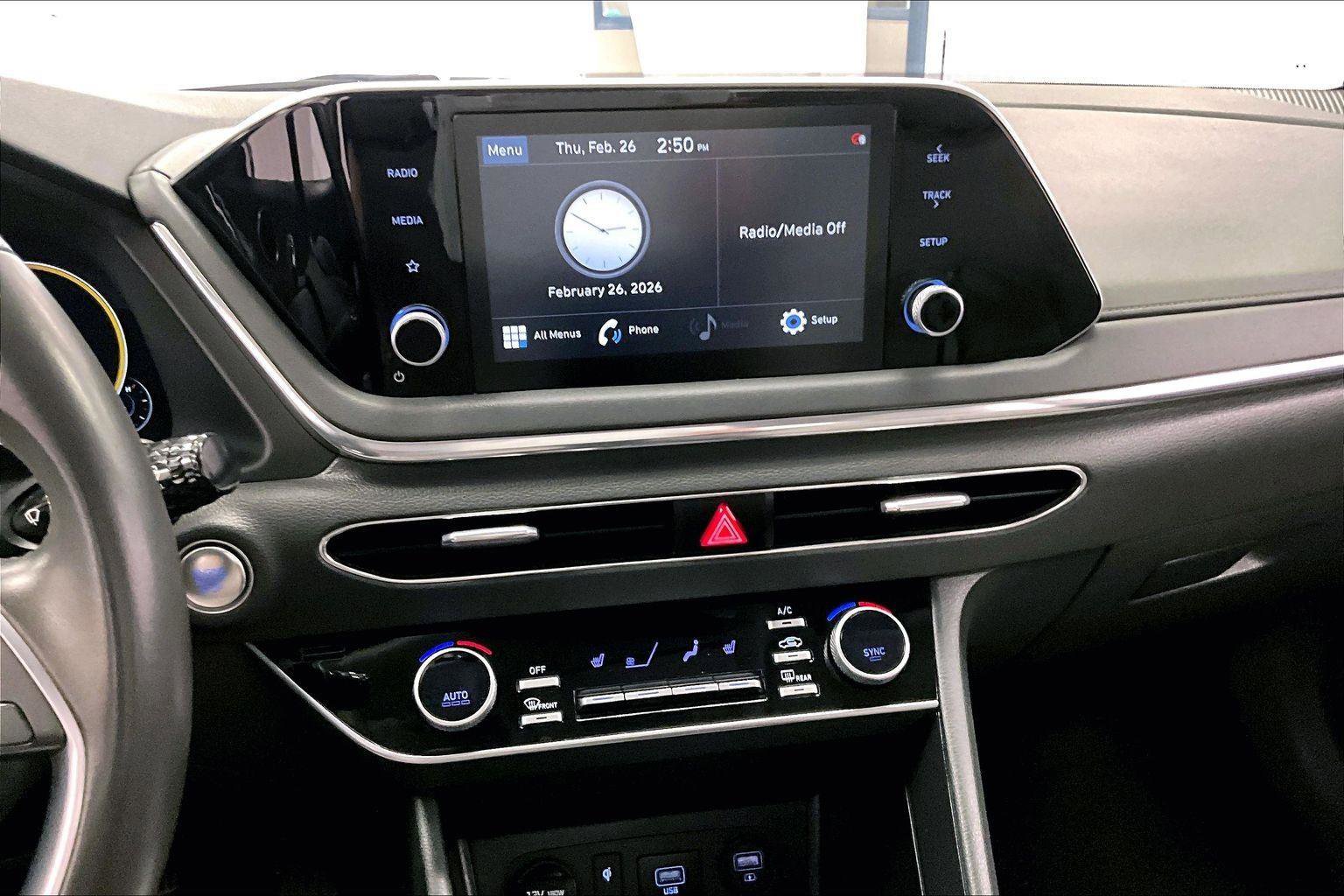 Used 2021 Hyundai Sonata SEL w/ Convenience Package image 6