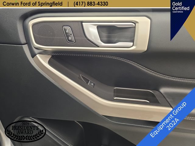 Certified 2023 Ford Explorer XLT w/ Equipment Group 202A AWD/4WD image 12