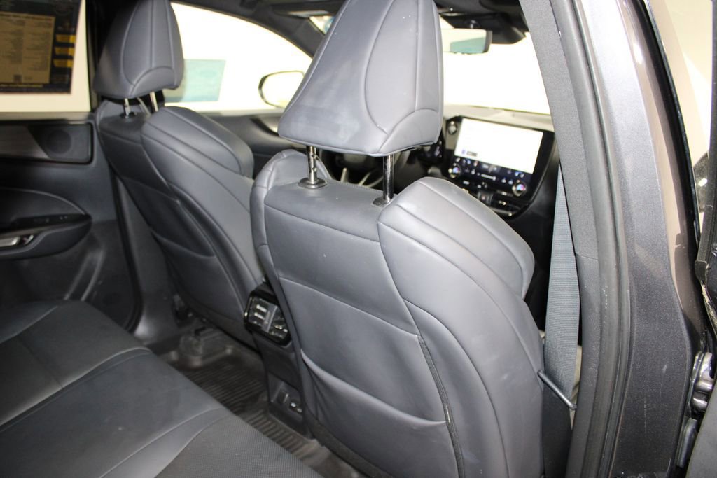 Used 2023 Lexus NX 350 F Sport image 34