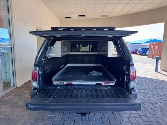Used 2020 Toyota Tacoma TRD Off-Road w/ TRD Premium Off Road Package AWD/4WD image 21