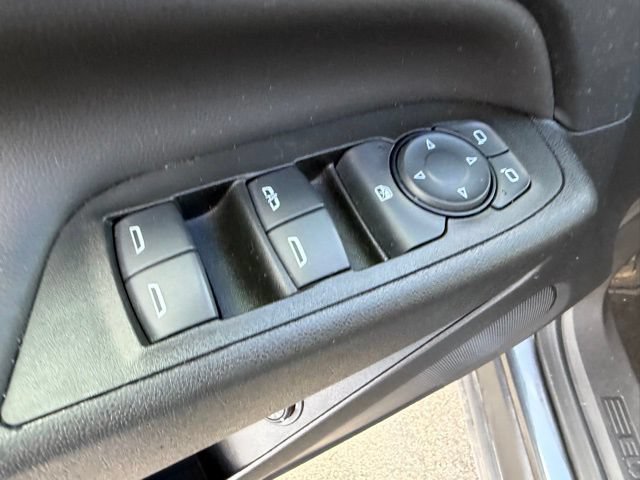 Used 2023 Chevrolet Equinox LT FWD image 7
