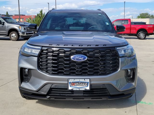 Certified 2025 Ford Explorer ST-Line w/ ST-Line Street Pack AWD/4WD image 5