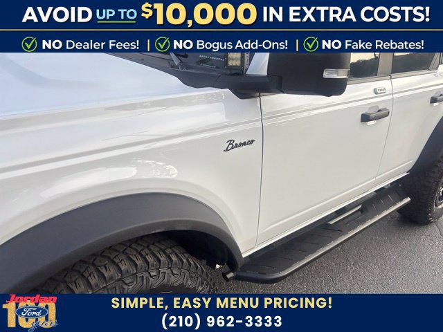 Certified 2023 Ford Bronco Badlands AWD/4WD image 4
