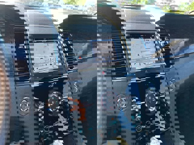 Certified 2017 Ford Taurus Limited FWD image 19