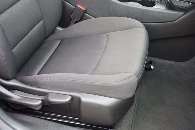 Used 2023 Chevrolet Malibu LT image 12