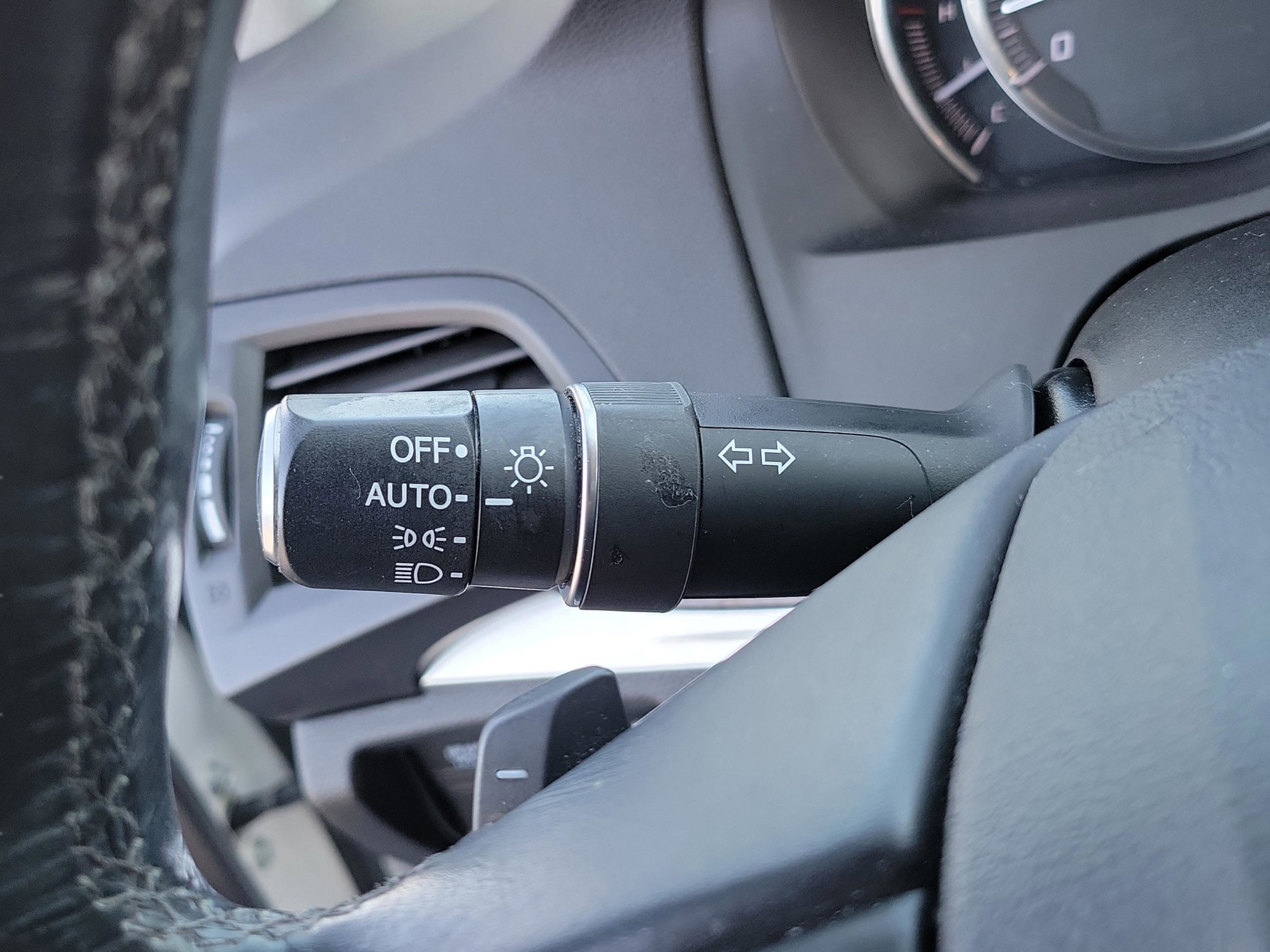 Used 2019 Acura MDX SH-AWD image 27
