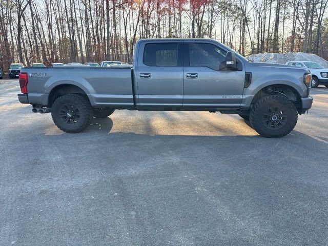 Certified 2022 Ford F350 Lariat w/ Black Appearance Package image 6