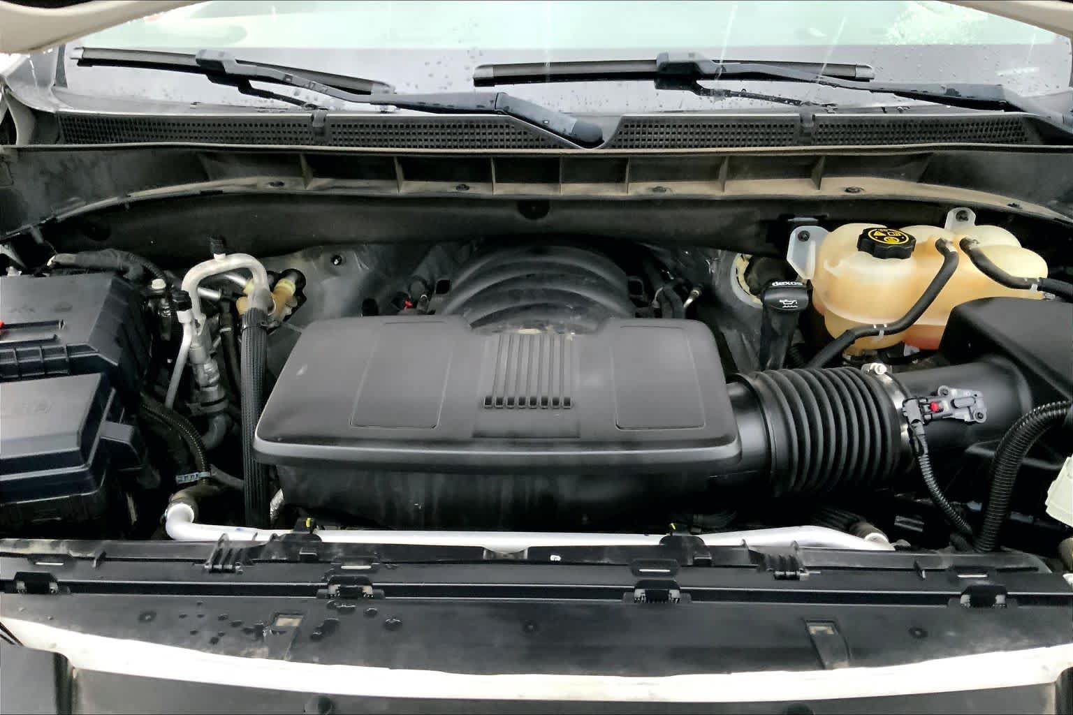 Used 2023 GMC Yukon SLT AWD/4WD image 29