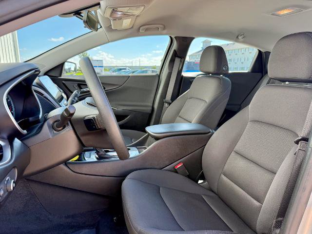 Used 2020 Chevrolet Malibu LS FWD image 11