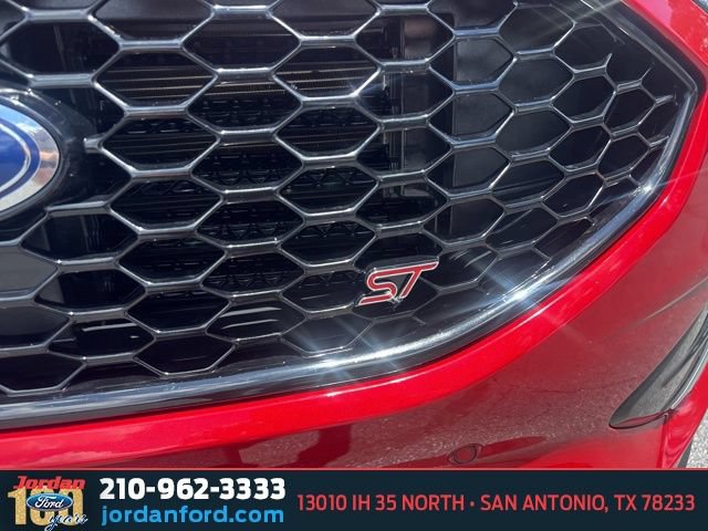 Certified 2024 Ford Edge ST w/ Equipment Group 401A AWD/4WD image 3