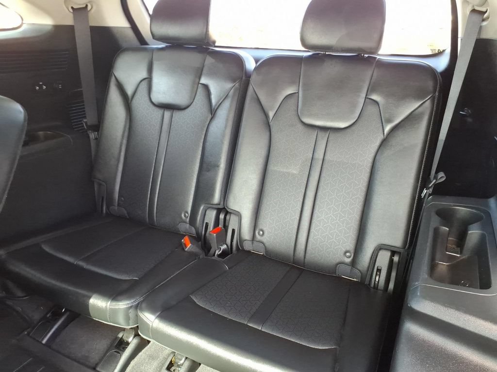 Used 2023 Kia Sorento SX AWD/4WD image 15