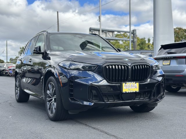 Used 2024 BMW X5 xDrive40i w/ M Sport Package AWD/4WD image 49