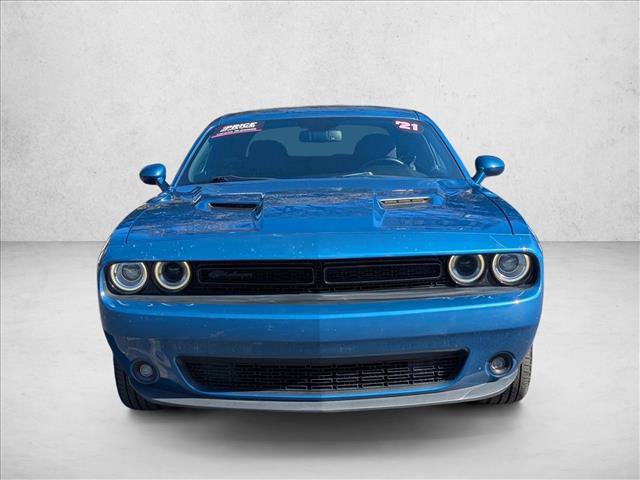 Used 2021 Dodge Challenger SXT w/ Driver Convenience Group image 2