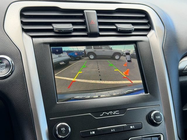 Certified 2020 Ford Fusion SE FWD image 24