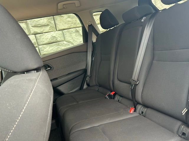 Used 2023 Nissan Rogue S AWD/4WD image 9