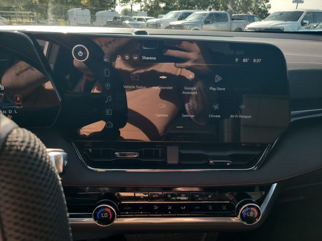Used 2026 Chevrolet Equinox RS w/ LPO, Floor Liner Package AWD/4WD image 18