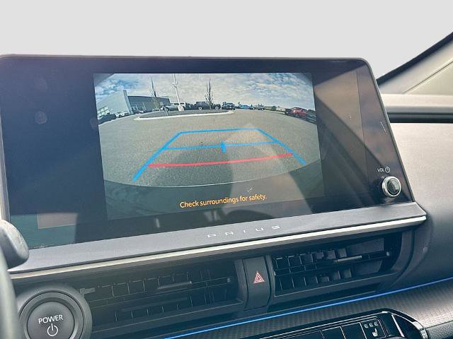 Used 2024 Toyota Prius XLE AWD/4WD image 11