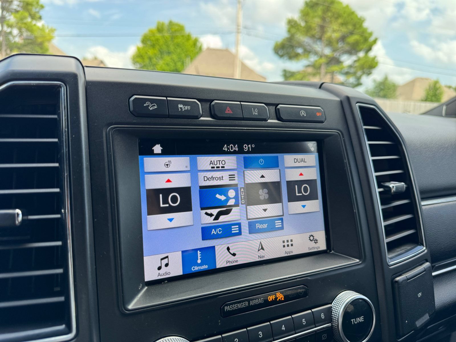 Certified 2019 Ford Expedition Limited w/ Equipment Group 301A AWD/4WD image 27