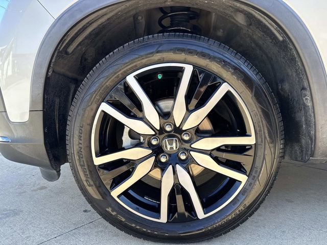 Used 2019 Honda Pilot Elite image 5