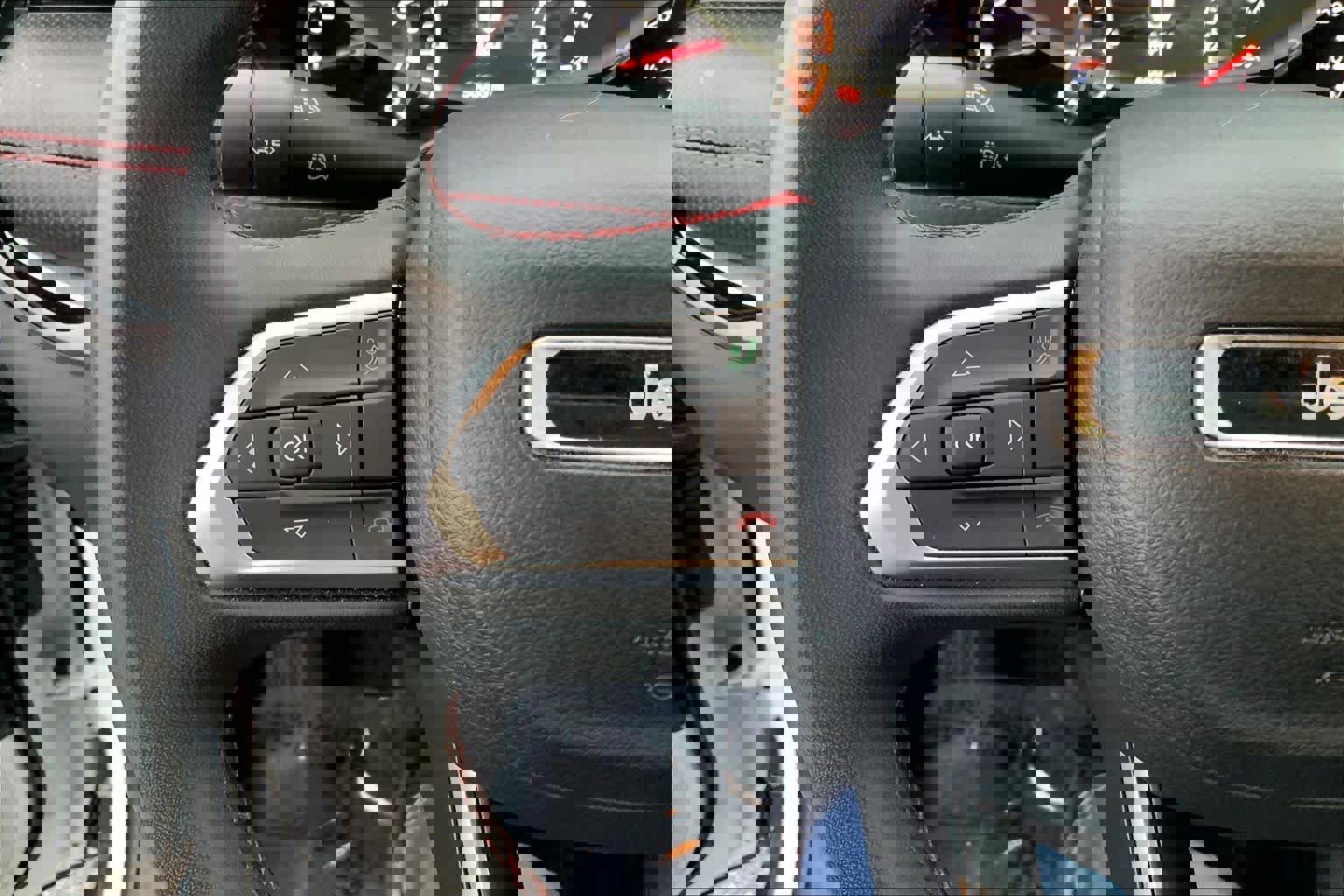 Used 2023 Jeep Compass Trailhawk image 22