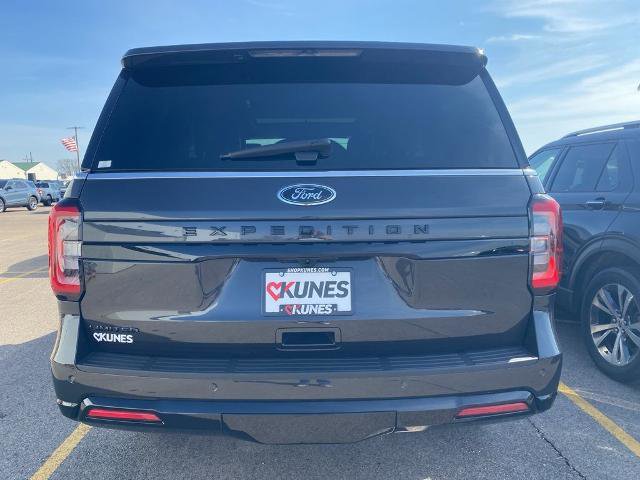 Certified 2023 Ford Expedition Limited image 12