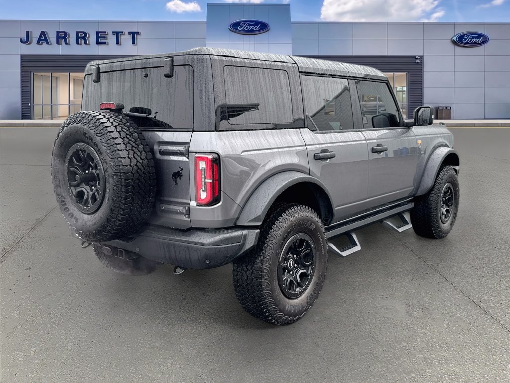 Certified 2025 Ford Bronco Badlands AWD/4WD image 7