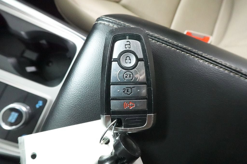 Certified 2023 Ford Explorer Limited AWD/4WD image 22