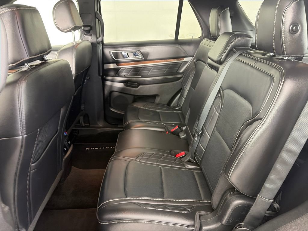 Certified 2017 Ford Explorer Platinum AWD/4WD image 13