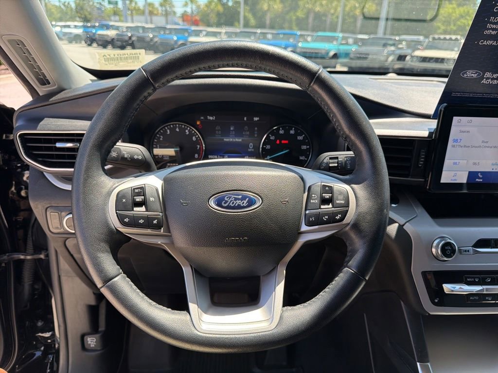 Certified 2023 Ford Explorer XLT w/ Equipment Group 202A RWD image 26