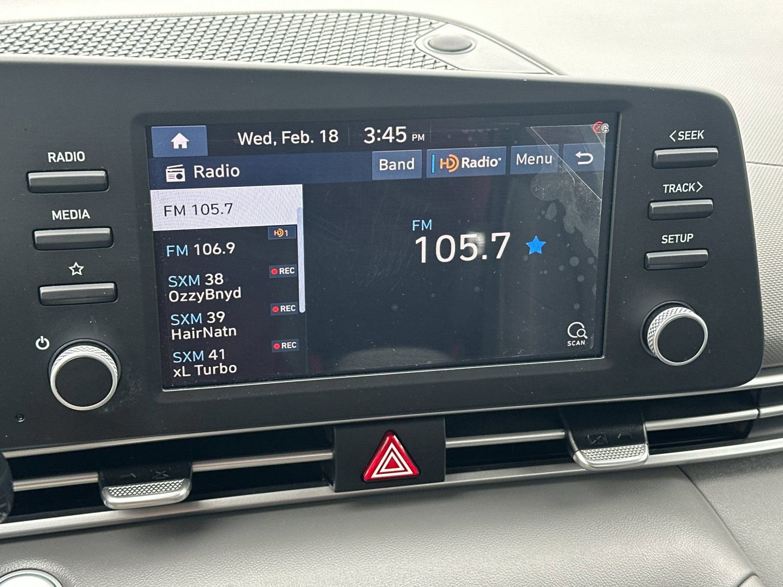 Used 2023 Hyundai Elantra SEL image 16