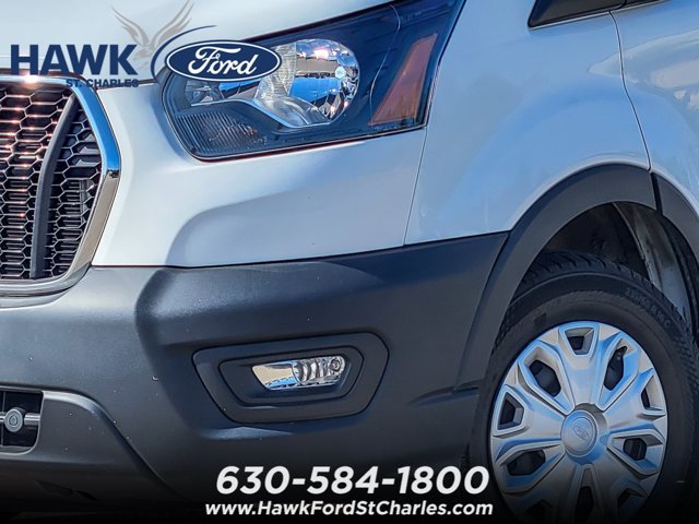 Certified 2025 Ford Transit 250 Low Roof w/ Exterior Upgrade Package RWD image 3